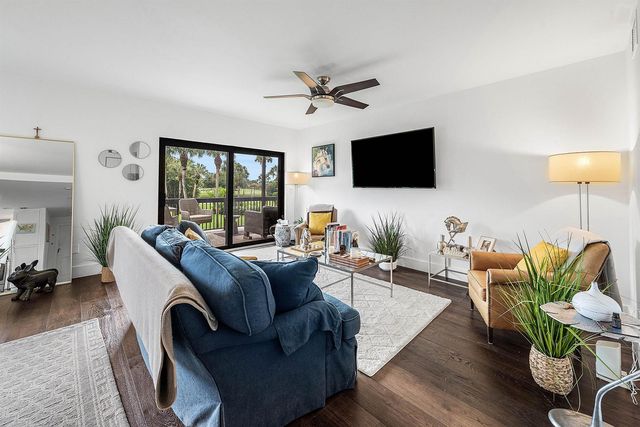 13388 POLO Road W 0201, Wellington, FL 33414