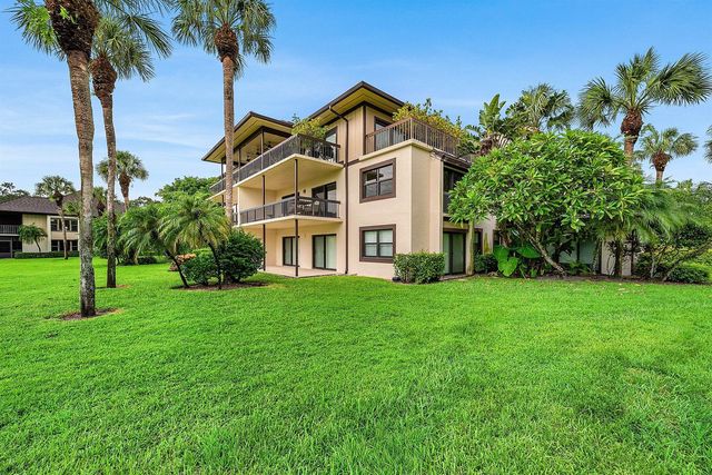 13388 POLO Road W 0201, Wellington, FL 33414