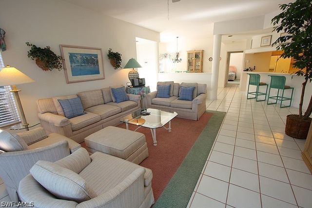 8437 Abbington CIR 612, Naples, FL 34108