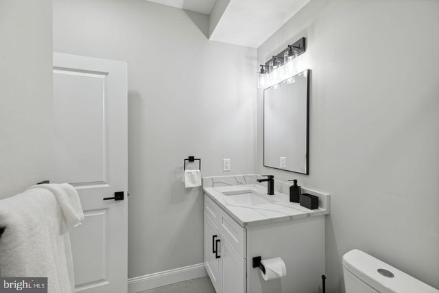 36 EVERGREEN LN, Phoenixville, PA 19460