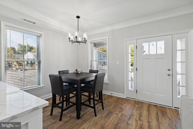 36 EVERGREEN LN, Phoenixville, PA 19460