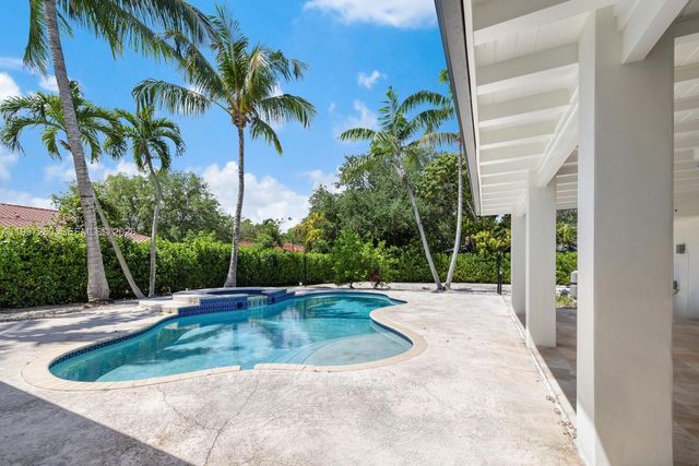 7864 SW 179th Terrace, Palmetto Bay, FL 33157