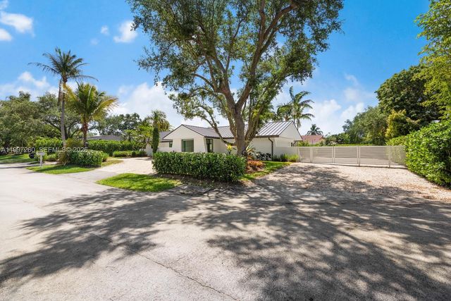 7864 SW 179th Terrace, Palmetto Bay, FL 33157