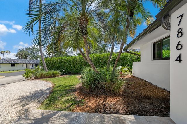 7864 SW 179th Terrace, Palmetto Bay, FL 33157