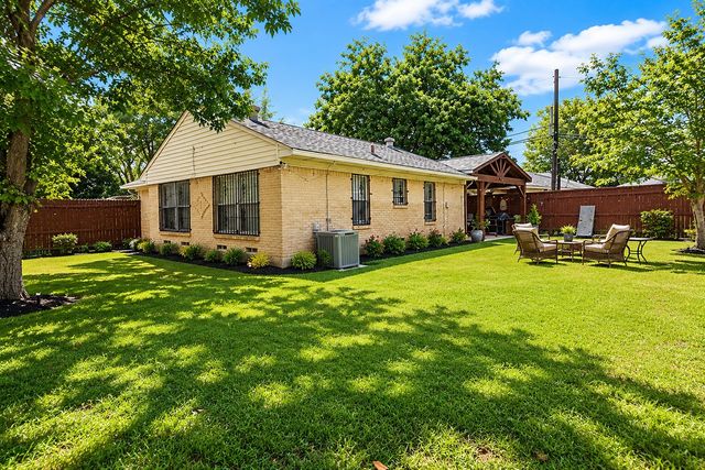 10505 Ferguson Road, Dallas, TX 75228
