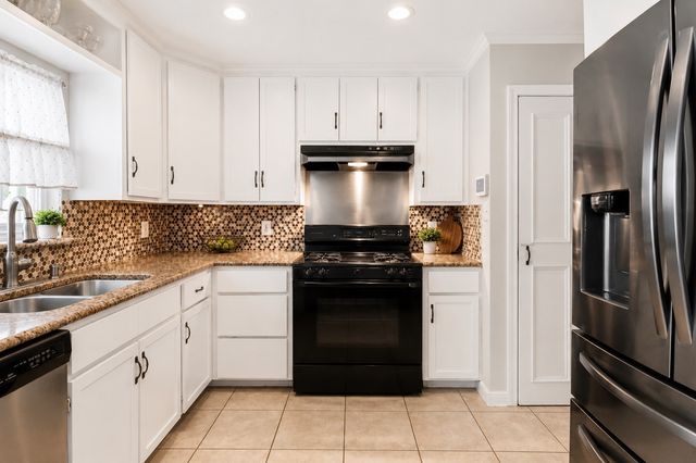 10505 Ferguson Road, Dallas, TX 75228