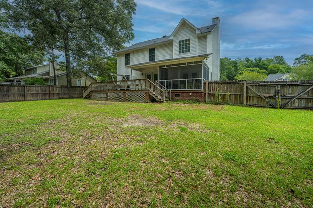 1543 Sterling Oaks Drive, Moncks Corner, SC 29461