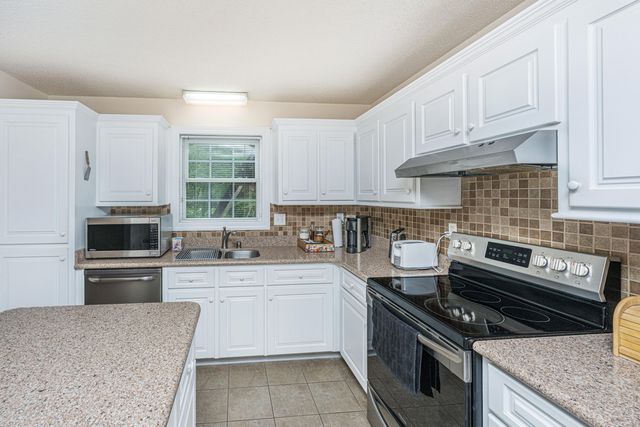 1543 Sterling Oaks Drive, Moncks Corner, SC 29461