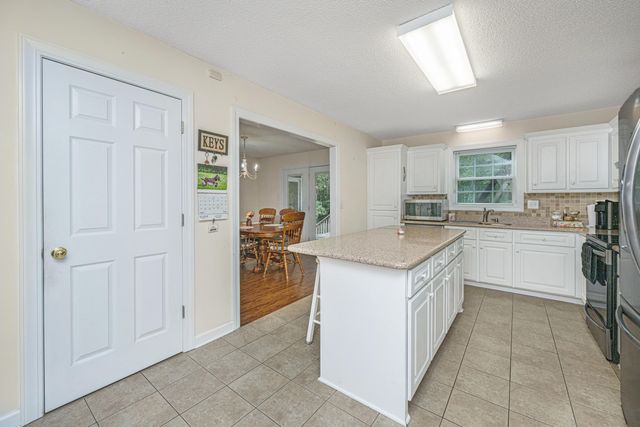 1543 Sterling Oaks Drive, Moncks Corner, SC 29461