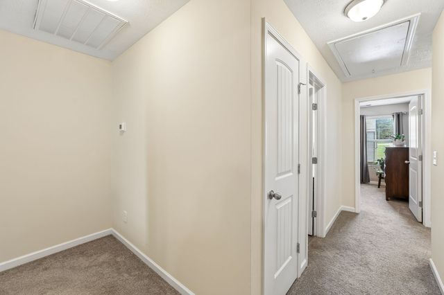 426 Rick McCormick Dr, La Vergne, TN 37086