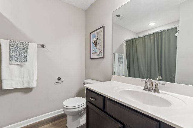 426 Rick McCormick Dr, La Vergne, TN 37086