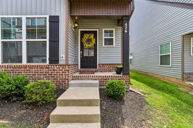 426 Rick McCormick Dr, La Vergne, TN 37086