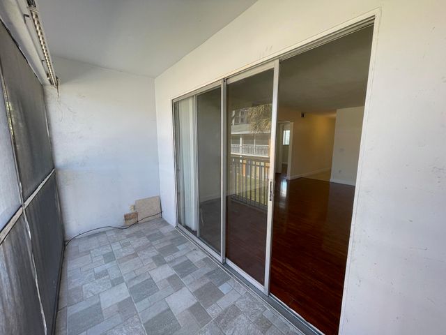 1501 Crescent Circle A6, Lake Park, FL 33403