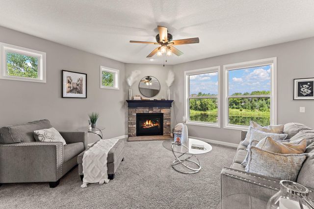7616 103rd Avenue N, Brooklyn Park, MN 55445