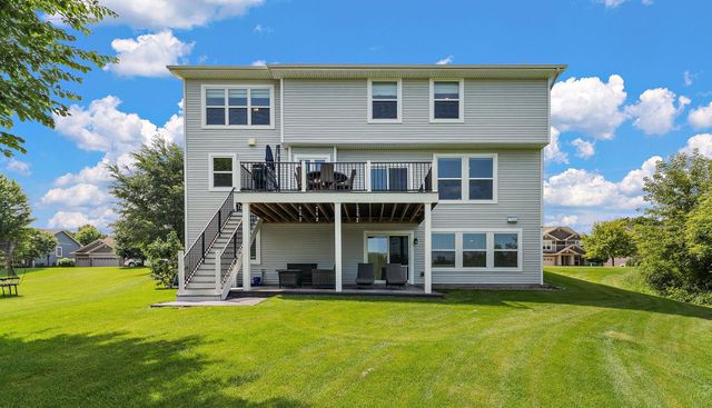 7616 103rd Avenue N, Brooklyn Park, MN 55445