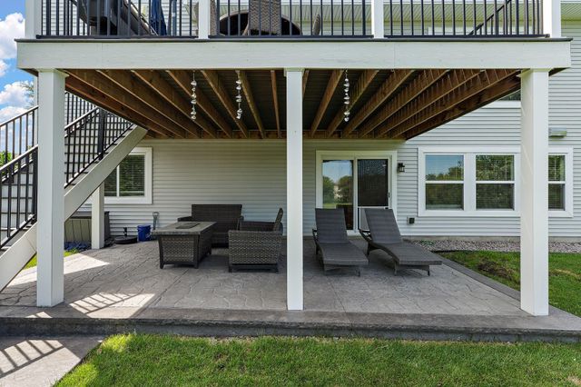 7616 103rd Avenue N, Brooklyn Park, MN 55445