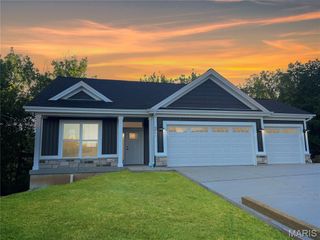 94 Fiddler's Close 94 STB, Washington, MO 63090