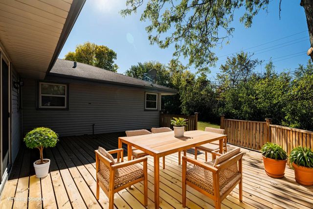 8105 N 105th STREET, Milwaukee, WI 53224