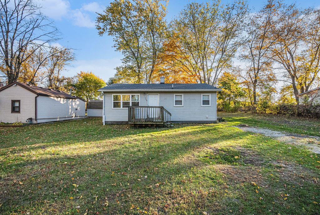 1360 Whitney Avenue, Benton Twp, MI 49022
