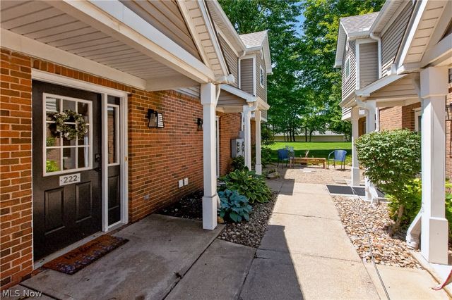 3324 Lenox Village Drive 222, Fairlawn, OH 44333