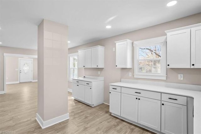 143 Lambeth Road, Thomasville, NC 27360