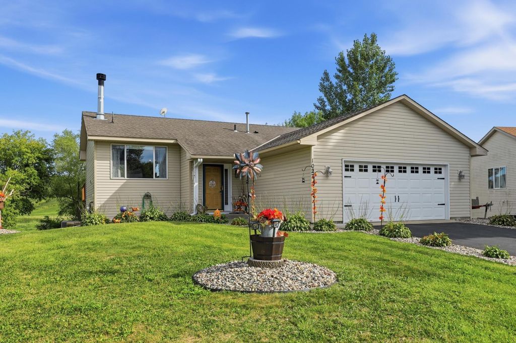 1027 Meadow Street, Cologne, MN 55322 — photo 2