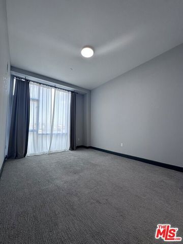 3223 W 6th Street 205, Los Angeles, CA 90020