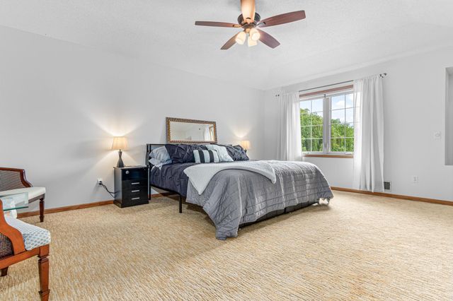 14217 Footbridge Way, Apple Valley, MN 55124