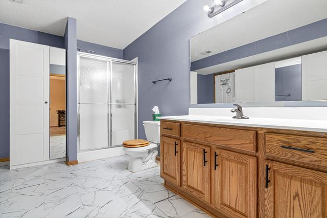 14217 Footbridge Way, Apple Valley, MN 55124