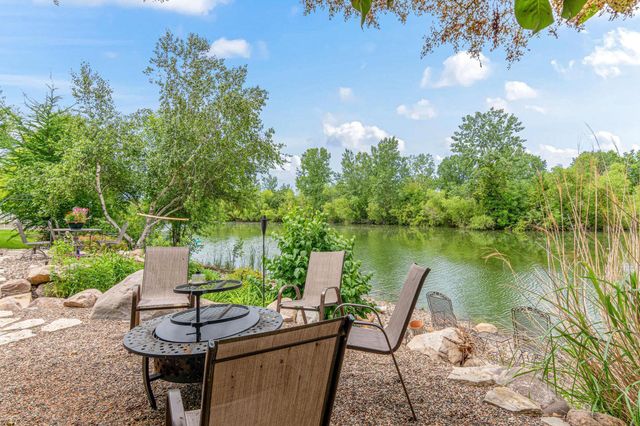 14217 Footbridge Way, Apple Valley, MN 55124