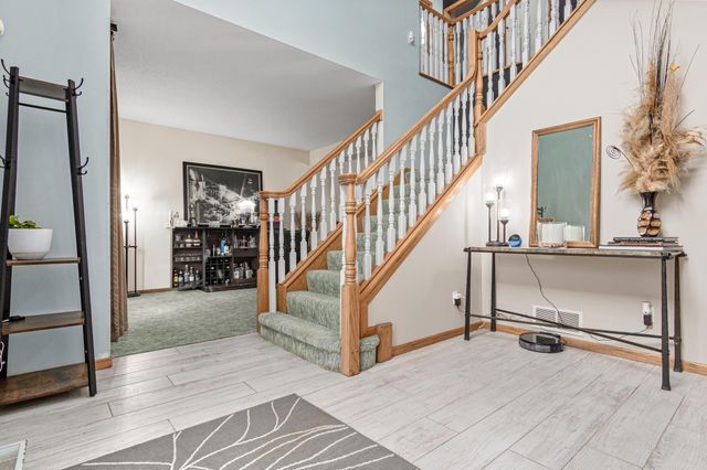 14217 Footbridge Way, Apple Valley, MN 55124