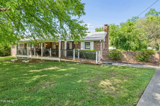 826 Balsam Circle, Erwin, TN 37650