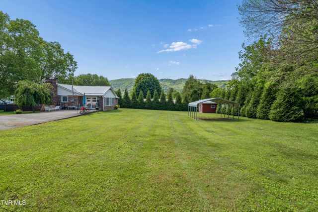 826 Balsam Circle, Erwin, TN 37650