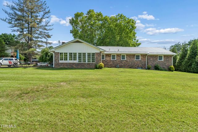 826 Balsam Circle, Erwin, TN 37650