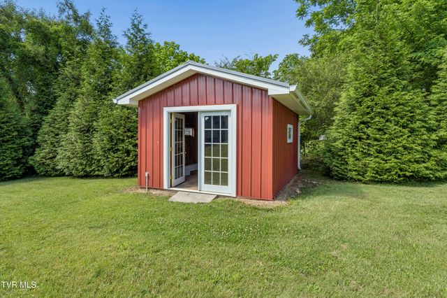 826 Balsam Circle, Erwin, TN 37650