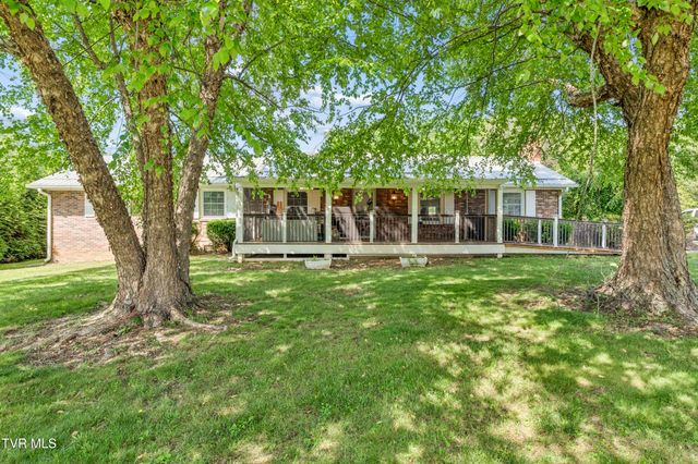 826 Balsam Circle, Erwin, TN 37650