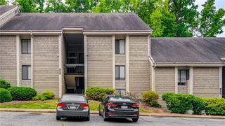 1508 Benjamin Parkway C, Greensboro, NC 27408