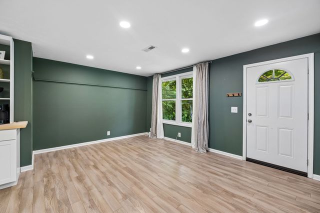 3117 Greggwood Dr, Nashville, TN 37207