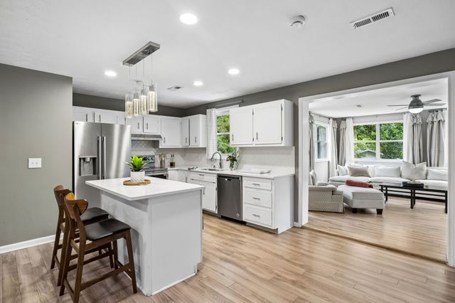 3117 Greggwood Dr, Nashville, TN 37207