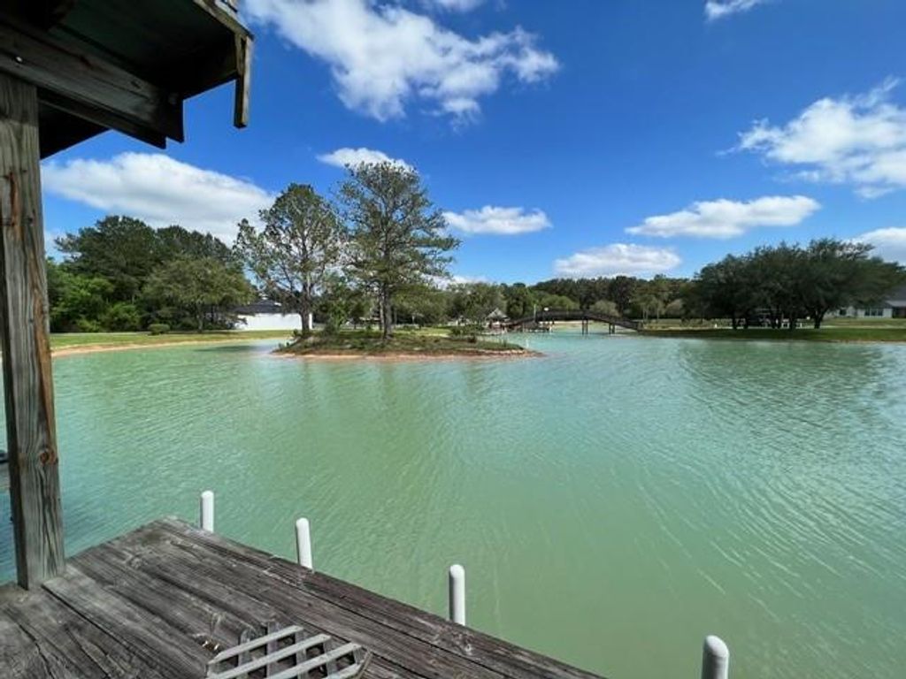 17521 Rose Down Circle, Cypress, TX 77429