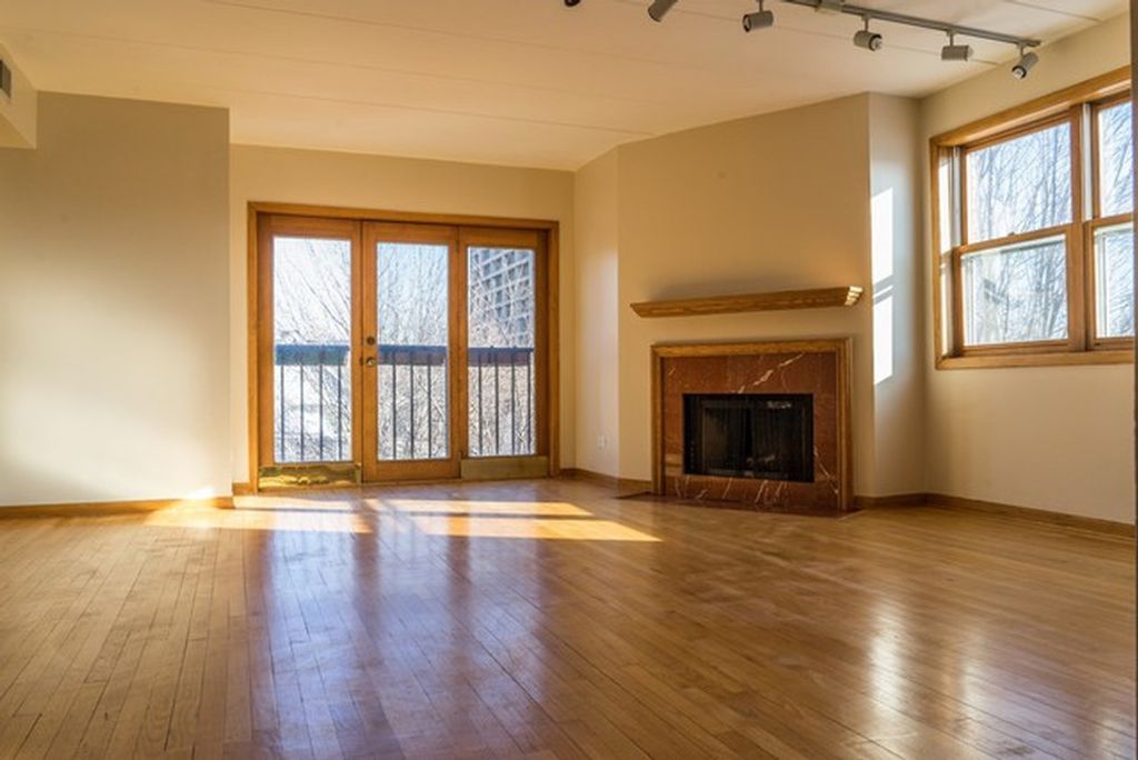 812 S Miller Street 3S, Chicago, IL 60607 — photo 3