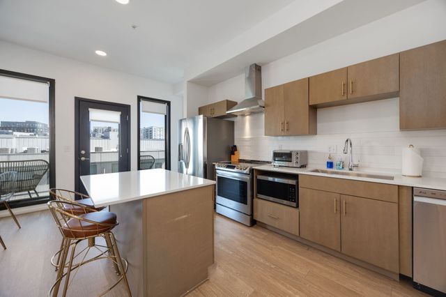 920 South St Apt 403, Nashville, TN 37203