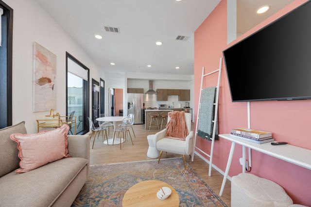 920 South St Apt 403, Nashville, TN 37203