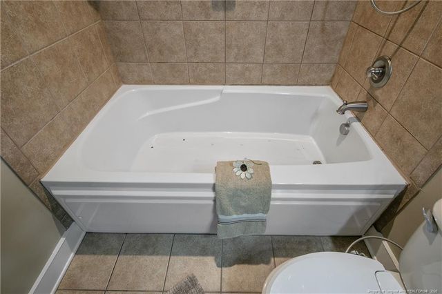 115 Pennmark Place, Fayetteville, NC 28301