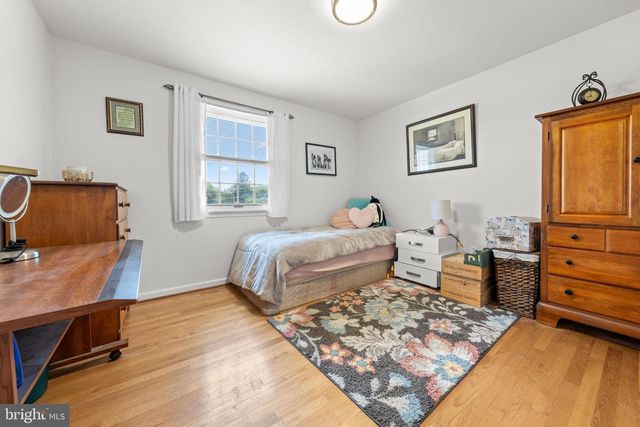 3146 CLUB DR, Allentown, PA 18103