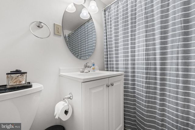 3146 CLUB DR, Allentown, PA 18103
