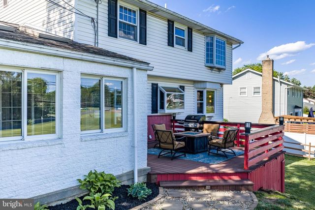 3146 CLUB DR, Allentown, PA 18103