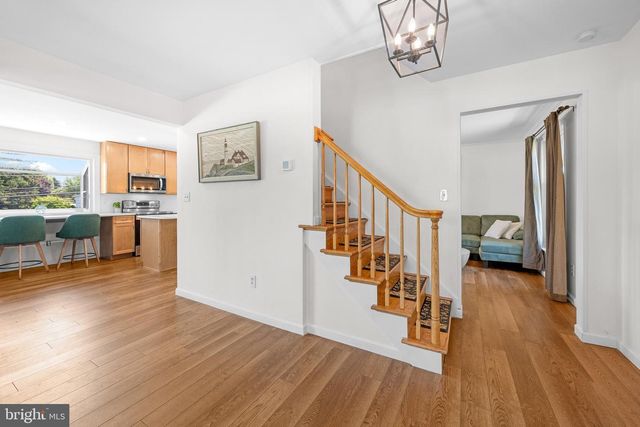 3146 CLUB DR, Allentown, PA 18103