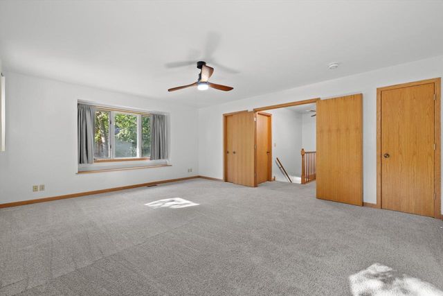 709 Manor DRIVE, Twin Lakes, WI 53181