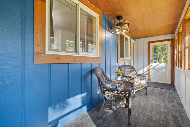709 Manor DRIVE, Twin Lakes, WI 53181